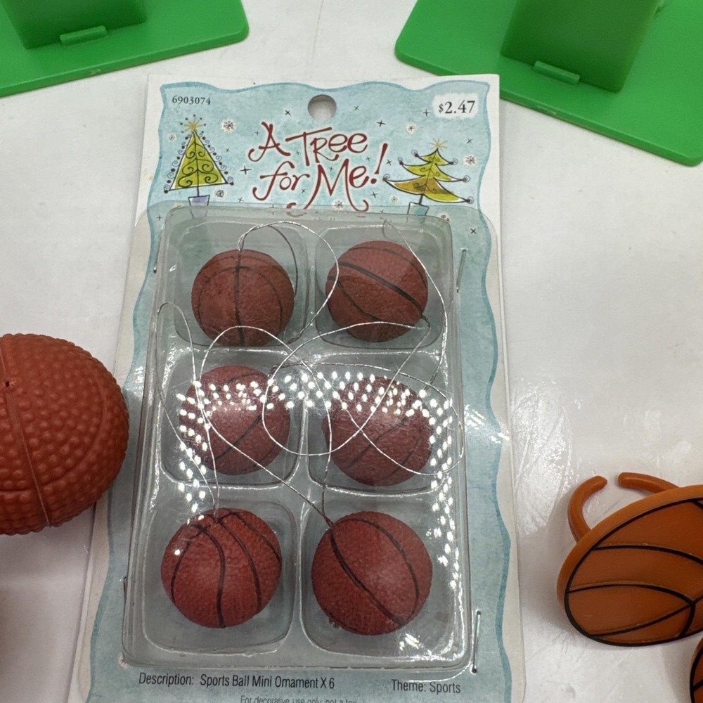 Vintage Bakery Crafts Figures Basketball Players Cake Cupcake Toppers Decoration - Picture 3 of 9